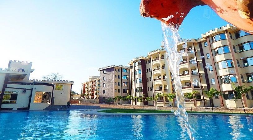 Sunset Paradise swimming pool